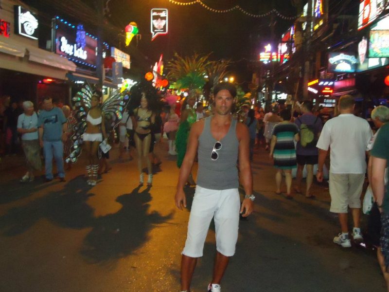 420241_341489545901436_1474569886_n