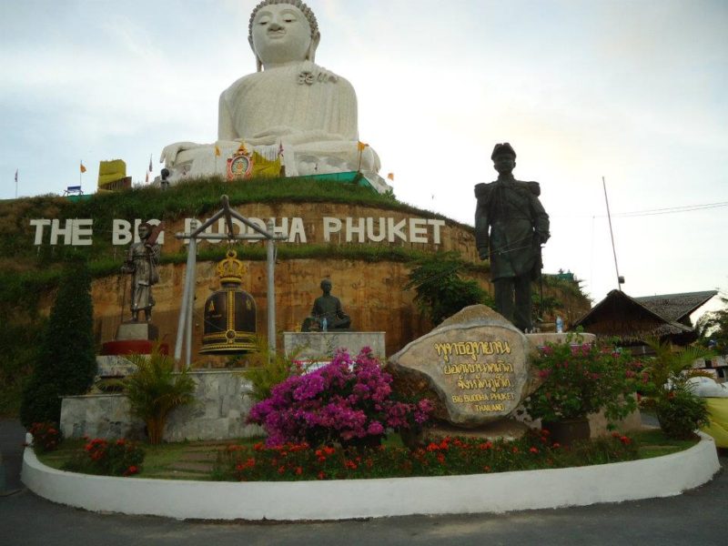 423431_341475779236146_449121211_n